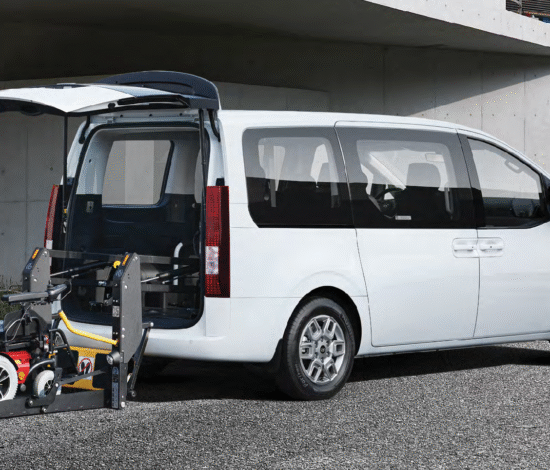 WHEELCHAIR LIFT IN VEHICLE